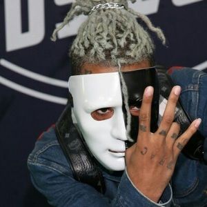 Meet your Posher, Victor